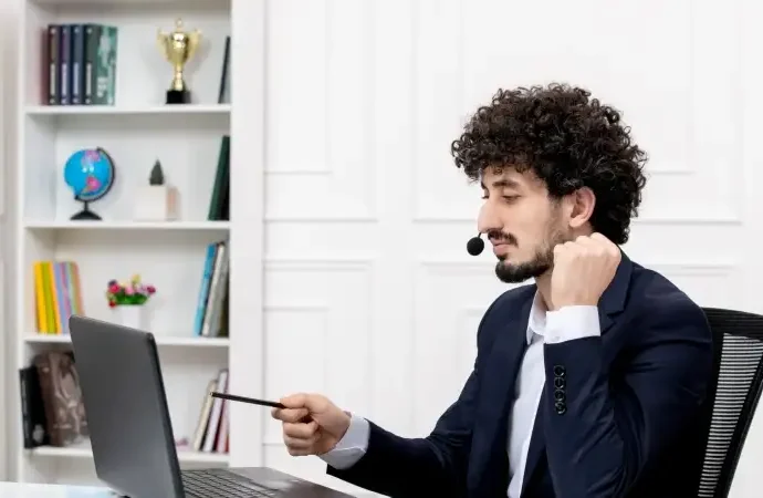 WhatUTalkingBoutWillis Contact