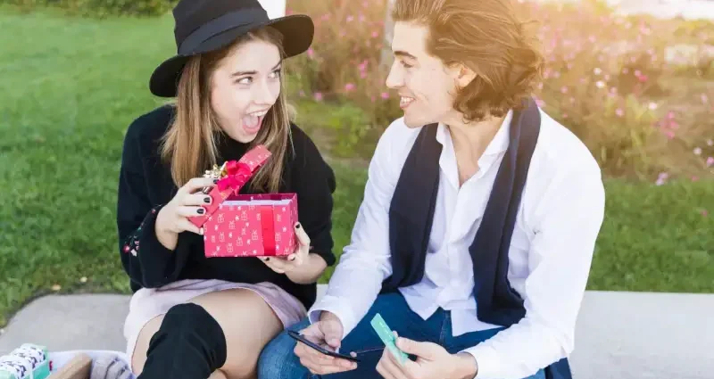 WhatUTalkingBoutWillis Gift Guide